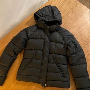 Women’s Nike black puffer jacket size xs
